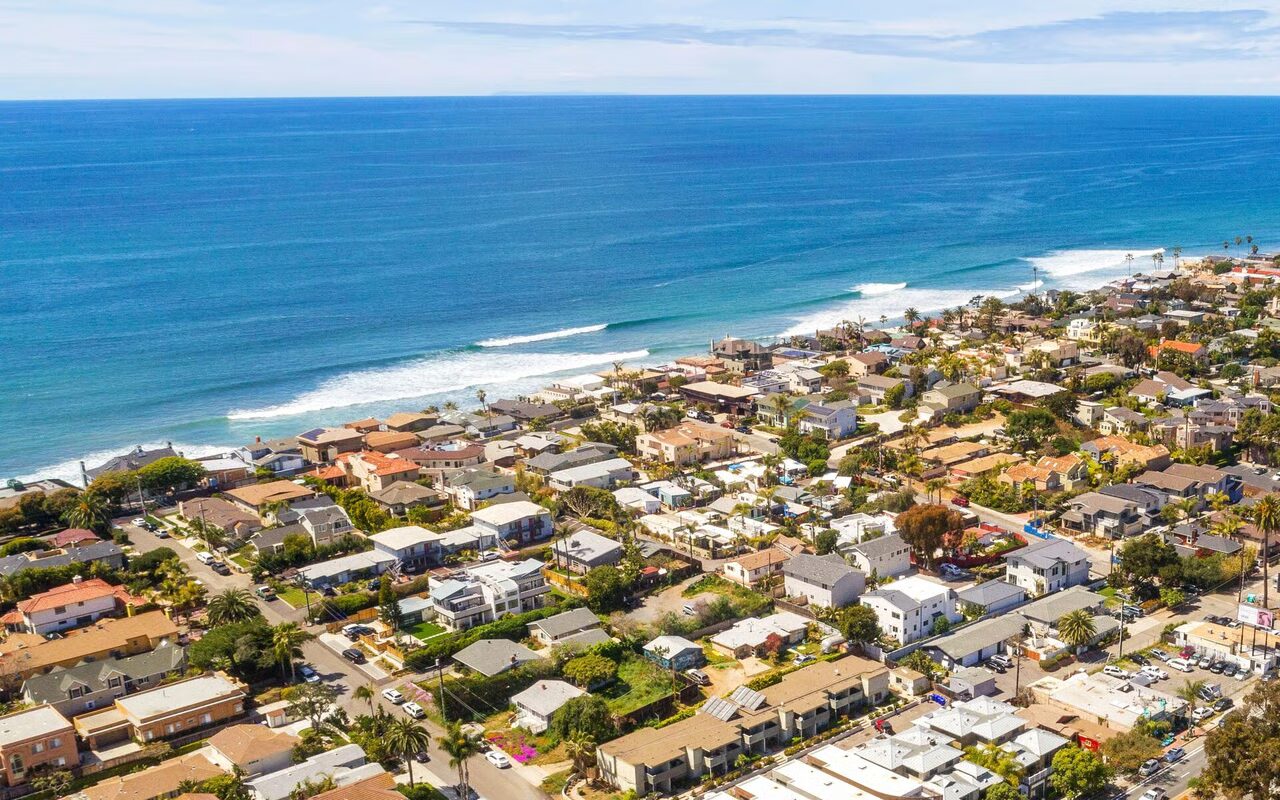 Coastal luxury home in Encinitas, California near the Leucadia bluffs at golden dusk